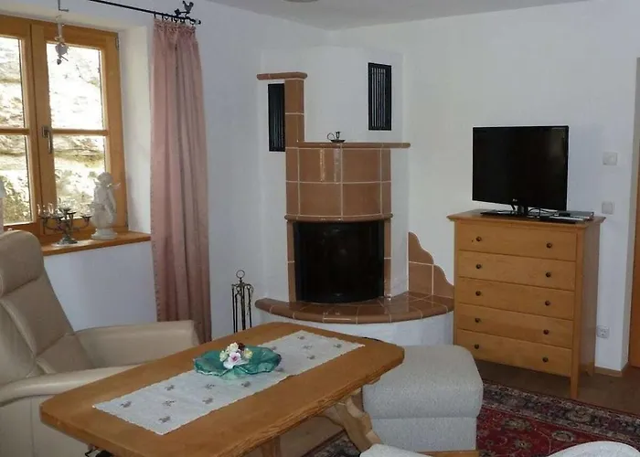 Holiday home Landhaus-riemerfeld *